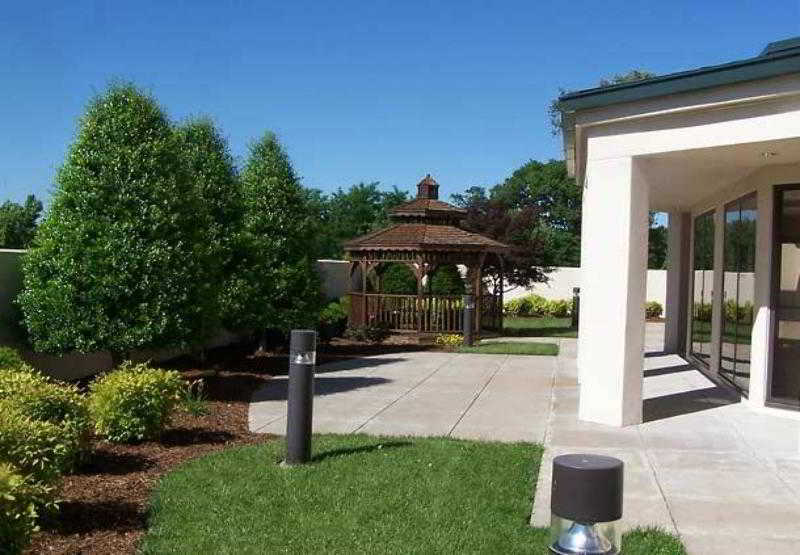 Courtyard Paducah West Hotel Exterior foto